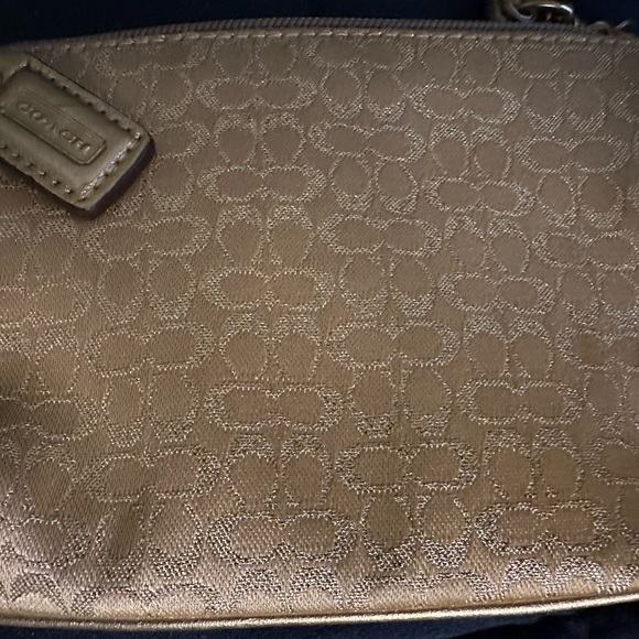 COACH Golden Shimmer Wristlet - Picture 10 of 10